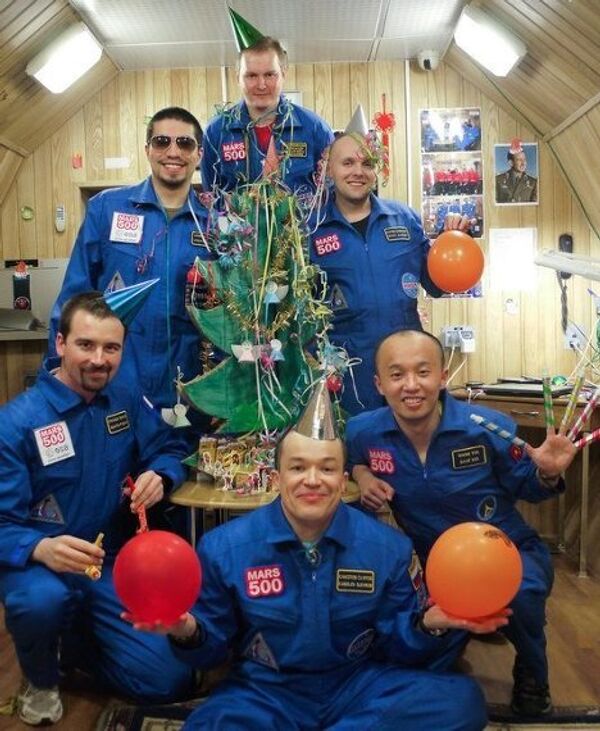 Marte-500. Voluntarios simulan viaje a Marte de 520 días - Sputnik Mundo