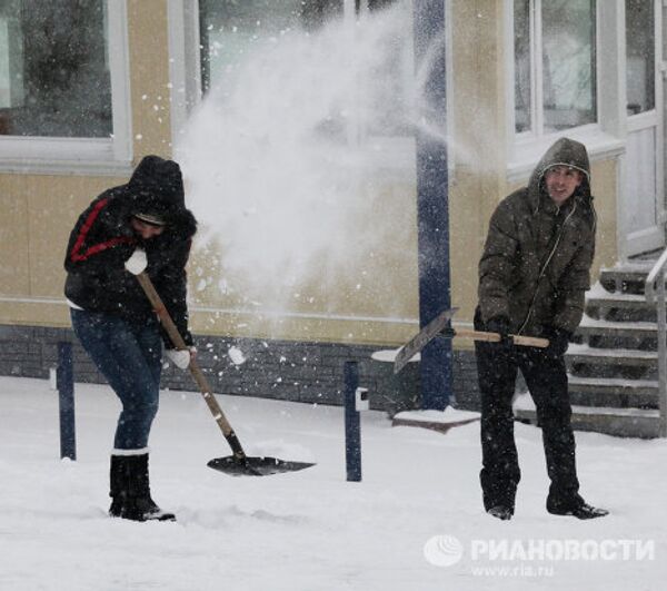 Fuerte nevada en Vladivostok - Sputnik Mundo