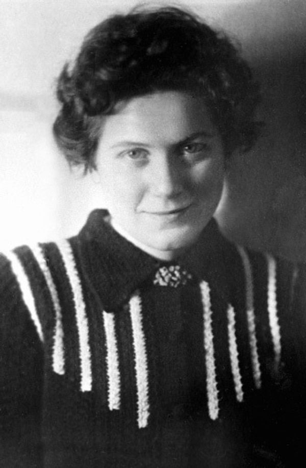 Svetlana Alilúyeva Svetlana Alilúyeva - Sputnik Mundo