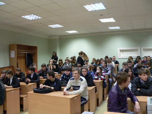 Reconocimiento de títulos extranjeros como primer paso para detener la fuga de cerebros Reconocimiento de títulos extranjeros como primer paso para detener la fuga de cerebros - Sputnik Mundo