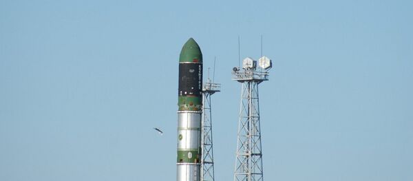 Misil balístico intercontinental RS 20  (Archivo) - Sputnik Mundo