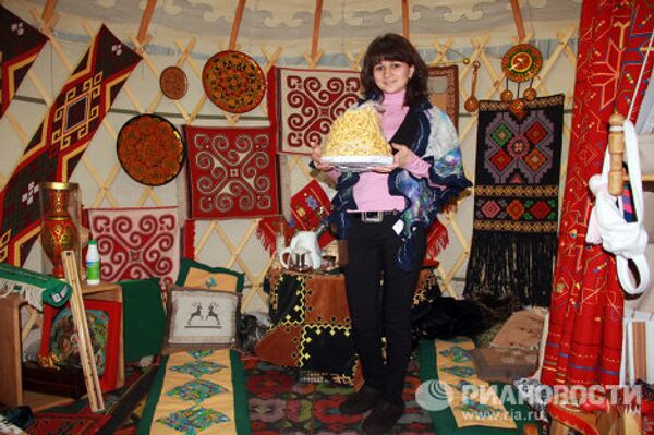 Ladia. Cuento de Invierno 2011 Ladia. Cuento de Invierno 2011 - Sputnik Mundo