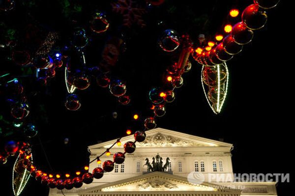 Espíritu festivo ilumina las ciudades del mundo - Sputnik Mundo