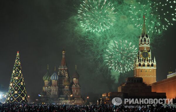 Festejo de Año Nuevo en Rusia - Sputnik Mundo