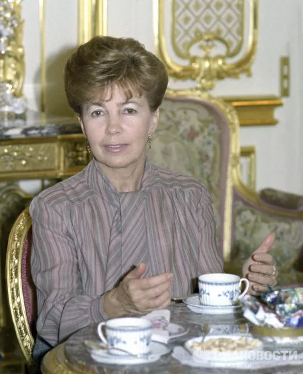 Raísa Gorbachova, la esposa del primer y último presidente de la URSS - Sputnik Mundo