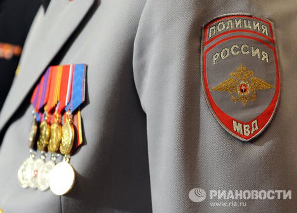 La Policía de Rusia estrena nuevo uniforme La Policía de Rusia estrena nuevo uniforme - Sputnik Mundo