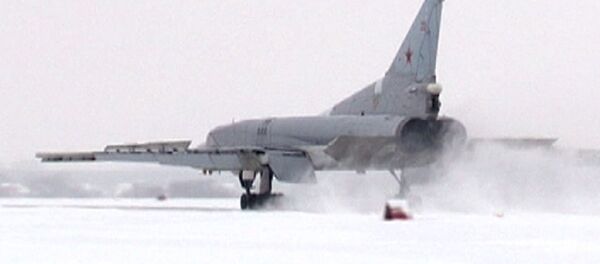 Bombardero Tu-22M3M opera con la precisión de un cirujano Bombardero Tu-22M3M opera con la precisión de un cirujano - Sputnik Mundo