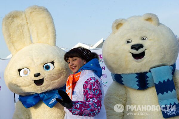 “Sochi 2014” lanza campaña para atraer a voluntarios para los JJOO - Sputnik Mundo