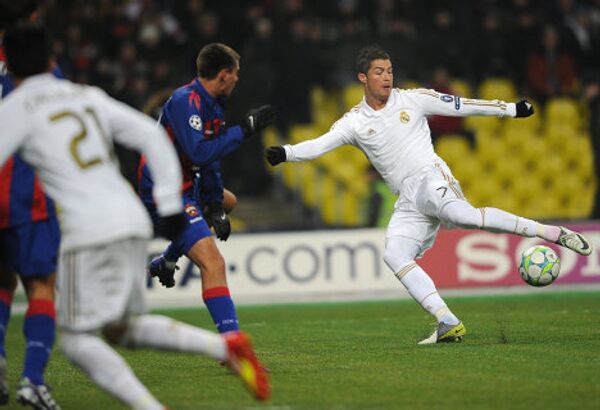CSKA de Moscú y Real Madrid empatan por 1-1 en octavos de final de la Liga de Campeones CSKA de Moscú y Real Madrid empatan por 1-1 en octavos de final de la Liga de Campeones - Sputnik Mundo