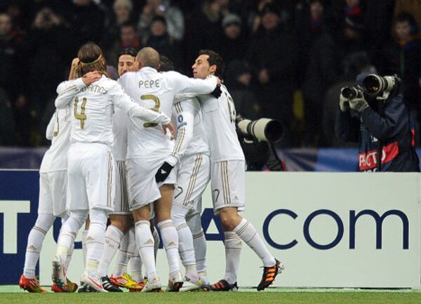 CSKA de Moscú y Real Madrid empatan por 1-1 en octavos de final de la Liga de Campeones CSKA de Moscú y Real Madrid empatan por 1-1 en octavos de final de la Liga de Campeones - Sputnik Mundo