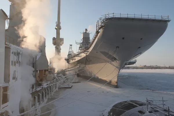 El portaviones Vikramaditya  - Sputnik Mundo