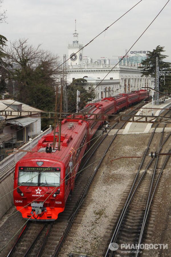 Los “Aeroexpress” acercan a la población el aeropuerto de Sochi - Sputnik Mundo