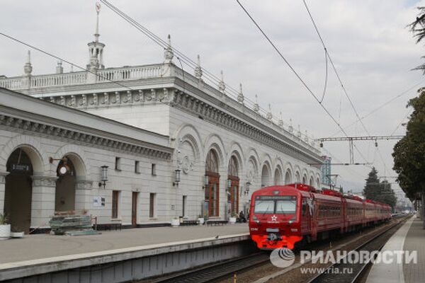 Los “Aeroexpress” acercan a la población el aeropuerto de Sochi - Sputnik Mundo