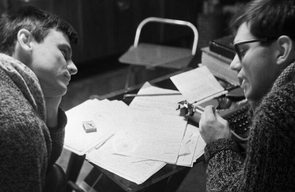 Andréi Tarkovski en el espejo de la fotografía. Secuencias raras - Sputnik Mundo