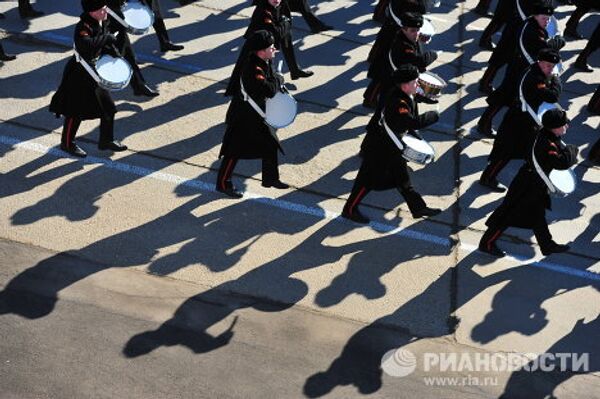 Ensayo del Desfile de la Victoria en las afueras de Moscú - Sputnik Mundo