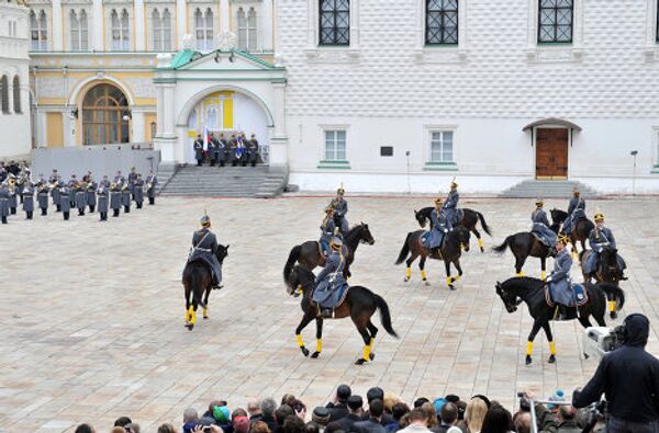 Regimiento Presidencial del Kremlin reanuda la temporada de relevos - Sputnik Mundo