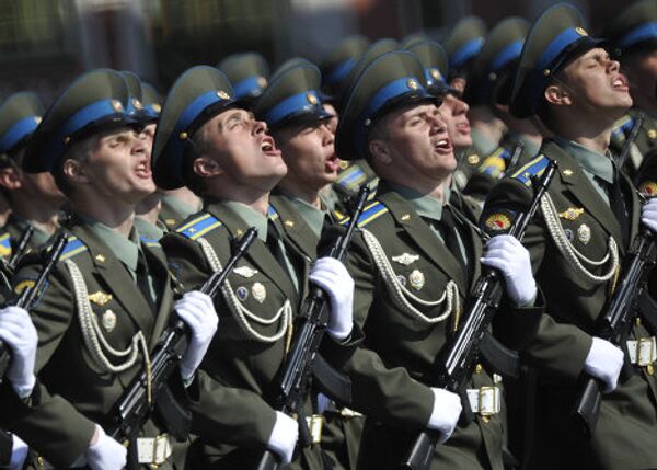 Ensayo general del Desfile del Día de la Victoria en la Plaza Roja - Sputnik Mundo