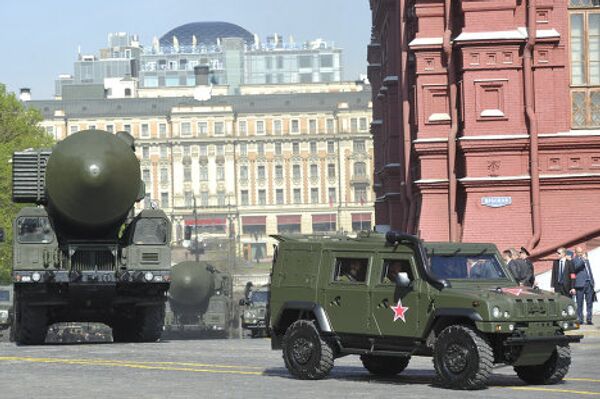 Ensayo general del Desfile del Día de la Victoria en la Plaza Roja - Sputnik Mundo