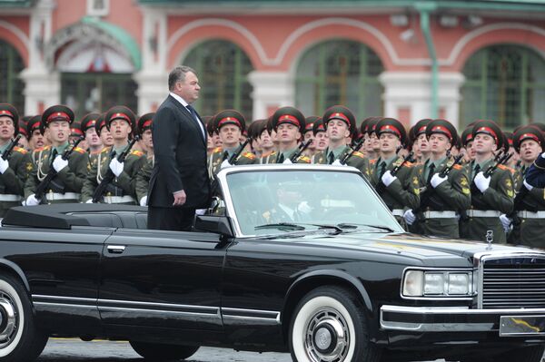 Desfile del Día de la Victoria en la Plaza Roja - Sputnik Mundo