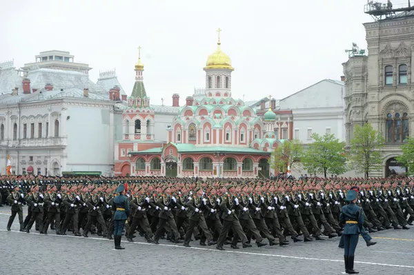 Desfile del Día de la Victoria en la Plaza Roja Desfile del Día de la Victoria en la Plaza Roja - Sputnik Mundo