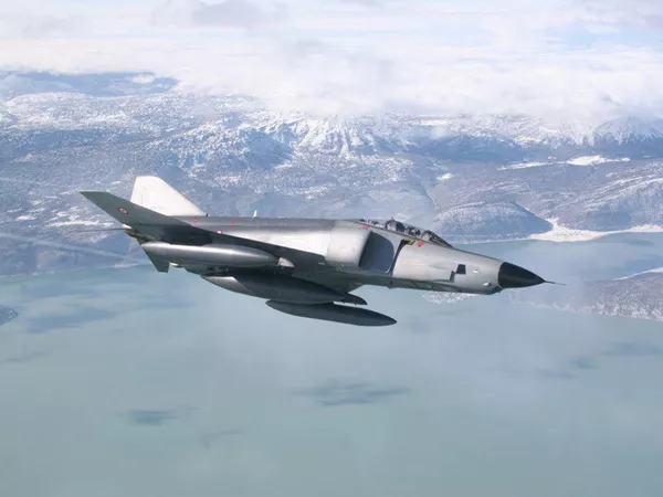 RF-4E  - Sputnik Mundo