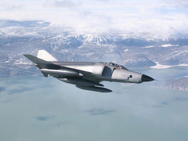 RF-4E - Sputnik Mundo