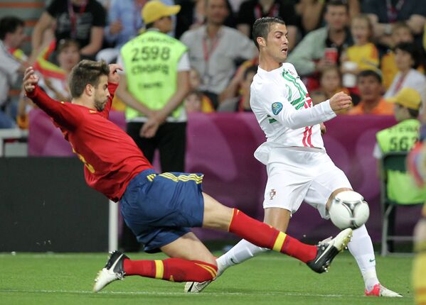 España avanza a la final de la Eurocopa-2012 España avanza a la final de la Eurocopa-2012 - Sputnik Mundo