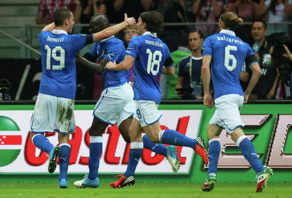 Italia gana a Alemania y pasa a la final de Eurocopa 2012 Italia gana a Alemania y pasa a la final de Eurocopa 2012 - Sputnik Mundo