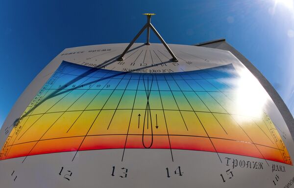 El sábado 30 de junio durará un segundo más - Sputnik Mundo