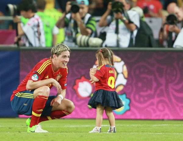 Celebración de la victoria de España en la Eurocopa 2012 - Sputnik Mundo