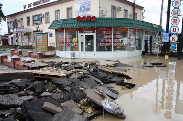 Consecuencias de las fuertes lluvias en la región de Krasnodar Consecuencias de las fuertes lluvias en la región de Krasnodar - Sputnik Mundo