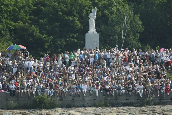 Rusia celebra el Día de la Armada con desfiles navales en principales puertos - Sputnik Mundo