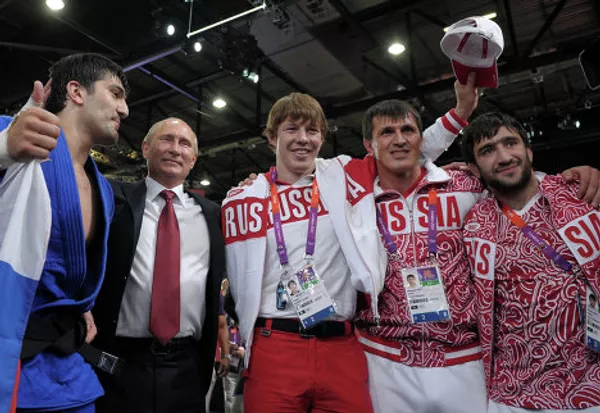 Judoca Taguir Jaibuláev, ganador del tercer oro olímpico de Rusia en Londres 2012 Judoca Taguir Jaibuláev, ganador del tercer oro olímpico de Rusia en Londres 2012 - Sputnik Mundo