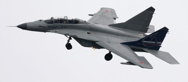 Caza multipropósito MiG-35 - Sputnik Mundo