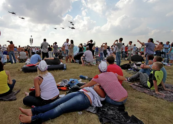 Fuerza Aérea de Rusia celebra su 100 aniversario con una exhibición espectacular Fuerza Aérea de Rusia celebra su 100 aniversario con una exhibición espectacular - Sputnik Mundo
