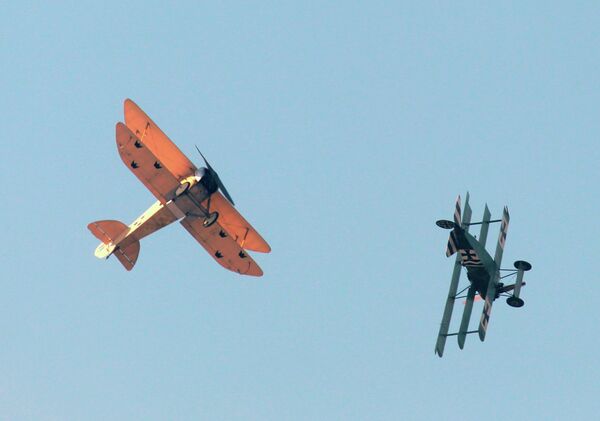 Fuerza Aérea de Rusia celebra su 100 aniversario con una exhibición espectacular Fuerza Aérea de Rusia celebra su 100 aniversario con una exhibición espectacular - Sputnik Mundo