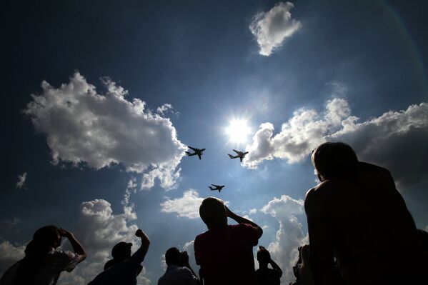 Fuerza Aérea de Rusia celebra su 100 aniversario con una exhibición espectacular Fuerza Aérea de Rusia celebra su 100 aniversario con una exhibición espectacular - Sputnik Mundo
