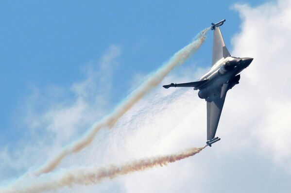 Fuerza Aérea de Rusia celebra su 100 aniversario con una exhibición espectacular Fuerza Aérea de Rusia celebra su 100 aniversario con una exhibición espectacular - Sputnik Mundo