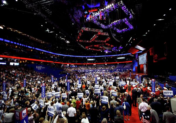 El Partido Republicano nomina oficialmente a Romney candidato a la presidencia de EEUU - Sputnik Mundo