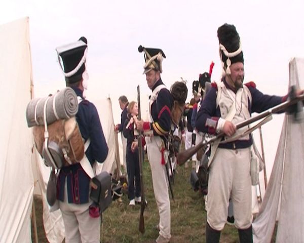 Entusiastas recrean campamento militar de la época de Napoleón Bonaparte - Sputnik Mundo