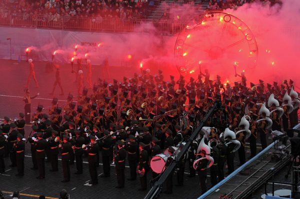 Festival de bandas militares “Torre Spasskaya” comienza en Moscú - Sputnik Mundo