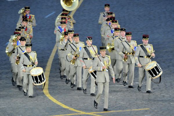 Festival de bandas militares “Torre Spasskaya” comienza en Moscú - Sputnik Mundo