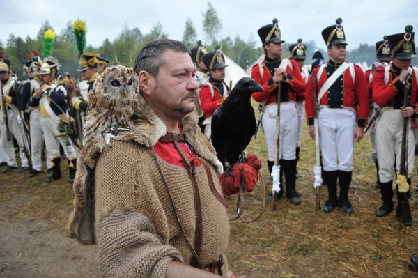 Entusiastas reconstruyen la Batalla de Borodinó de 1812 contra Napoleón  - Sputnik Mundo
