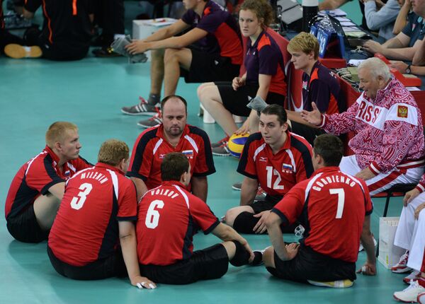 La selección rusa paralímpica masculina de vóleibol - Sputnik Mundo