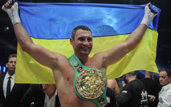 Vitali Klitschko retiene el título de los pesos pesados Vitali Klitschko retiene el título de los pesos pesados - Sputnik Mundo