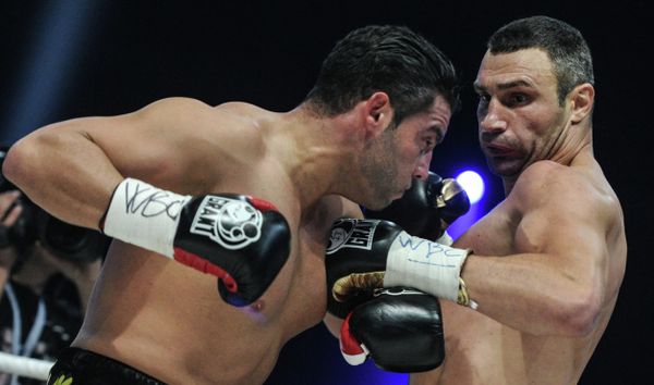 Vitali Klitschko retiene el título de los pesos pesados Vitali Klitschko retiene el título de los pesos pesados - Sputnik Mundo