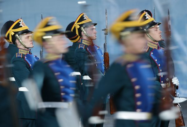 Clausura del Festival Internacional de las Bandas Militares “La Torre el Salvador” en la Plaza Roja de Moscú - Sputnik Mundo