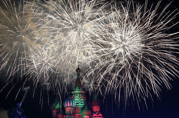 Clausura del Festival Internacional de las Bandas Militares “La Torre el Salvador” en la Plaza Roja de Moscú - Sputnik Mundo
