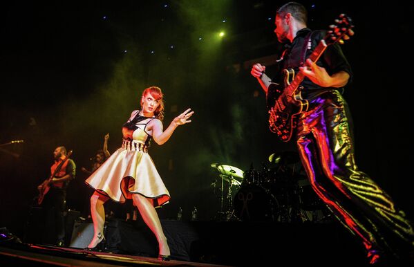 Scissor Sisters ofrece un concierto en Moscú - Sputnik Mundo