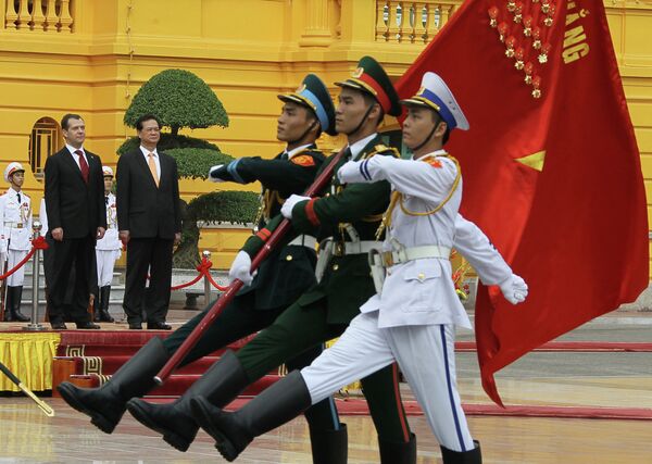 Dmitri Medvédev visita Vietnam  - Sputnik Mundo